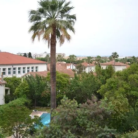 Farnese * Hyeres