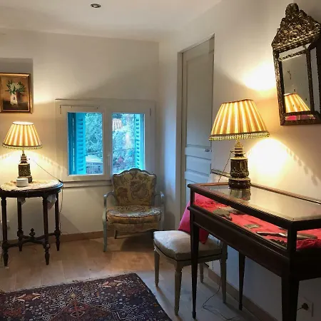 Farnese * Hyeres